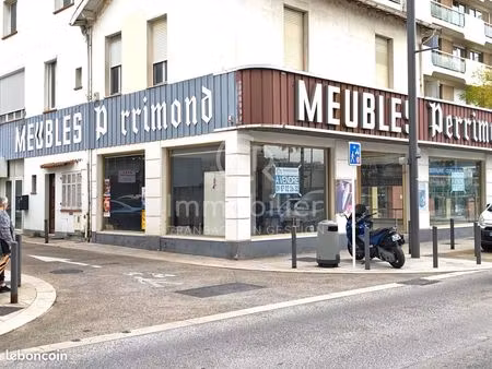 local commercial 187 m² cannes