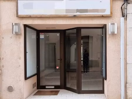 local commercial
