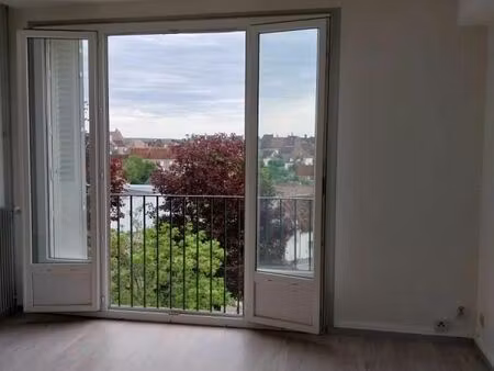 appartement 4 pièces 76 m²