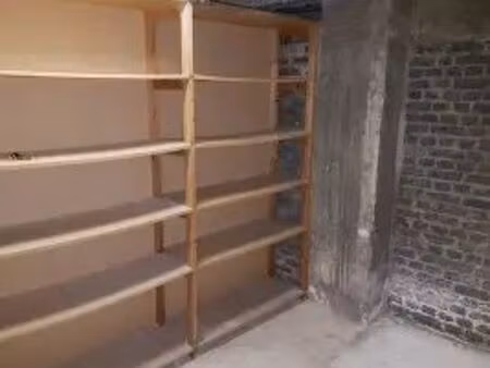 cave pour stockage cannes
