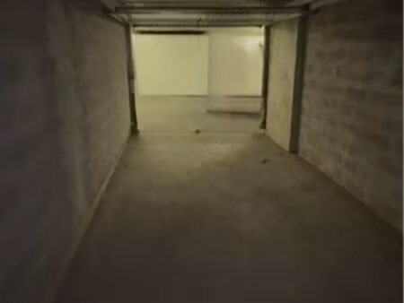 garage / double box