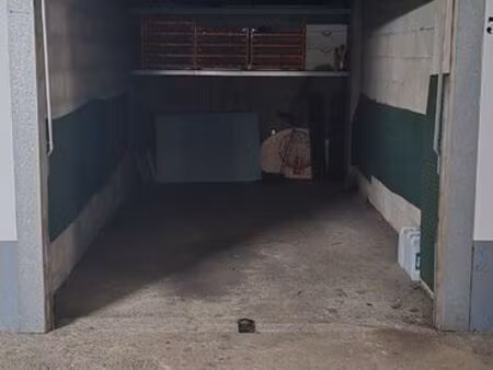 garage fermé de 11m2-nice fabron supérieur;