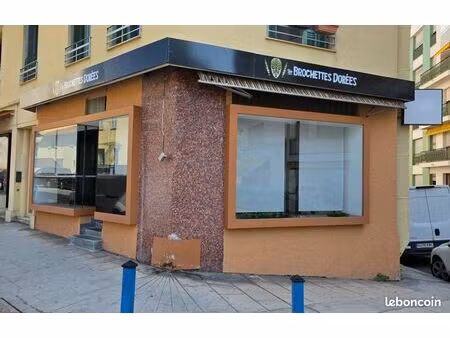 local commercial 102 m²