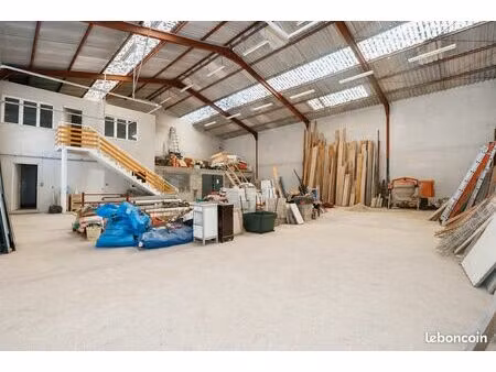 local 379 m² quetigny