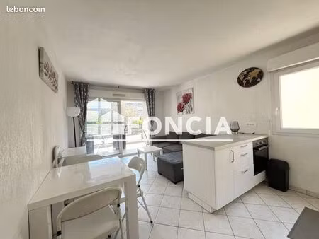 appartement 3 pièces 41 m²