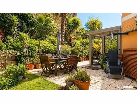 rare à marseille : t3 de 97 m² avec jardin paysagé d’environ 480 m²