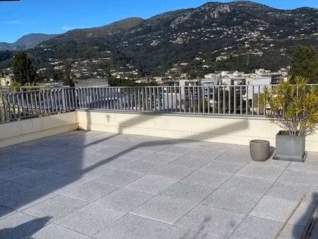 4 pièces rooftop- 1600 - carros les plans - dispo 1er juin 2026