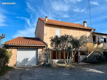rez de jardin t5 de 133m3 avec garage et jardin
