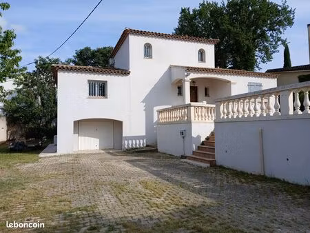 villa trets