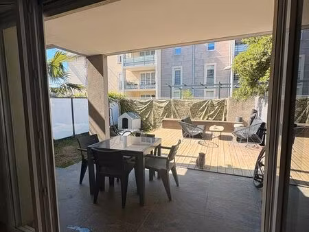 t2 avec jardin + parking -agde (proche hyper u)