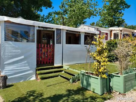 mobilhome dans camping ouvert a l'année