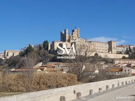 parking/box 174 m² béziers