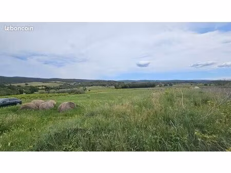 terrain agricole plat 5 700 m²