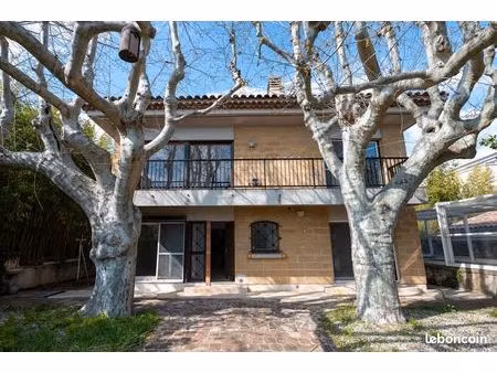 villa aix centre 150m2 pour bureaux