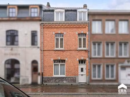 maison avec 2 appartements licenciés à hasselt