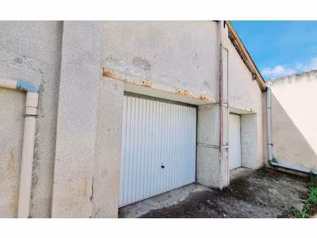 location stationnement  15 m² t- à albi  75 €