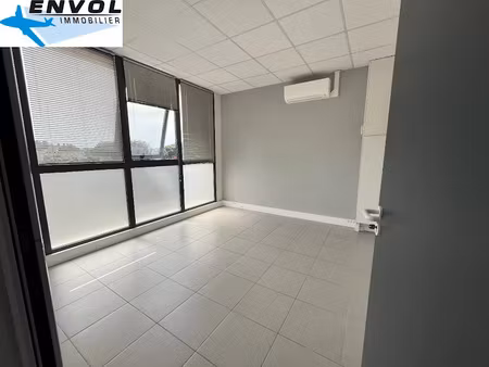location locaux professionnels 1 pièce 15.52 m² à cornebarrieu (31700)  450 €