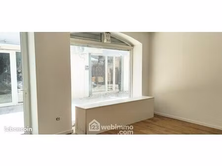 local commercial 35 m²