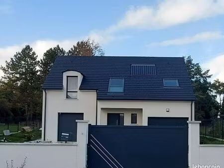 maison 6 pièces 117 m²