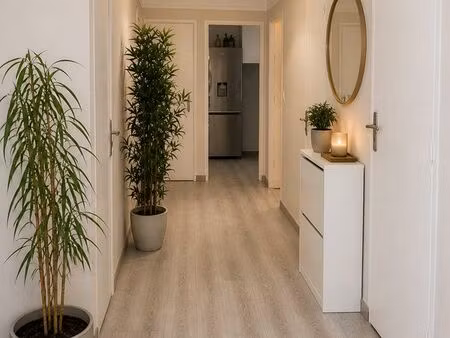 t3 meublé 70 m² – castellane – confort moderne & prestations soignées – clim