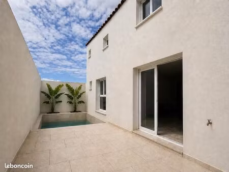 maison 3 pièces - 95 m² - 257 000