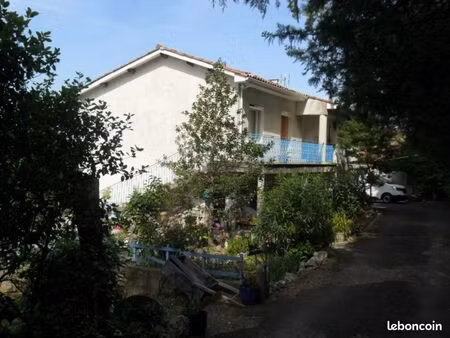 maison   villa sur sous-sol + remises garage