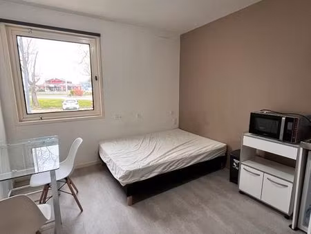 studio 1 pièce 20 m²