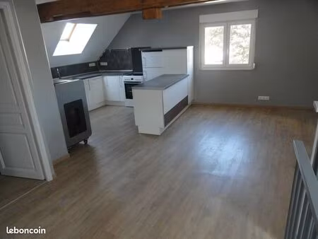 appartement 55m²  1er étage  villers plouich