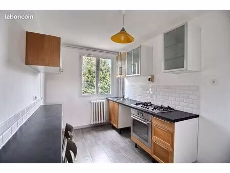 bel appartement t3 traversant à fresnes (94)