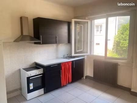 60m2 avec jardin - deux chambres - calme & lumineux - parking