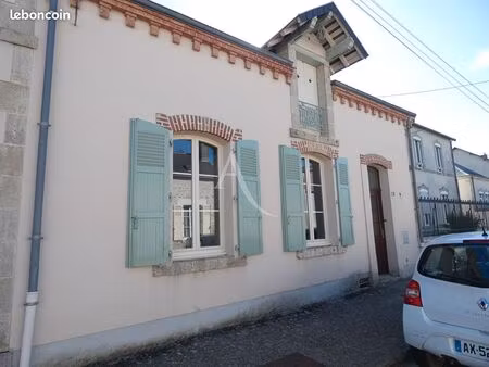 appartement 3 pièces 77 m²