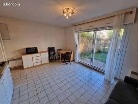 studio 1 pièce 26 m²