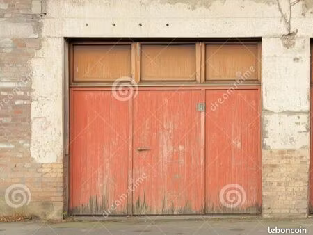 recherche garage  box à louer