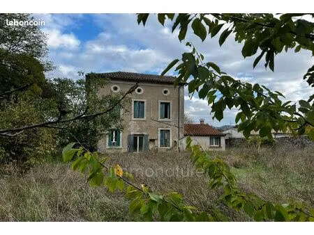 maison 4 pièces 150 m²