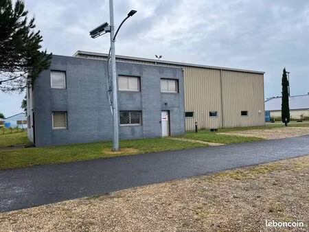 bâtiment industriel et professionnel