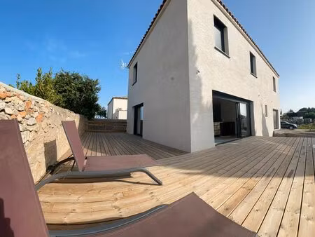 villa neuve mireval