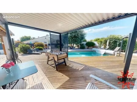 villa 6 pièces 170 m²