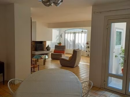 maison 8 pièces -180 m²