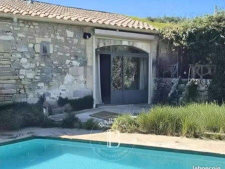 propriété 8 pièces 220 m²