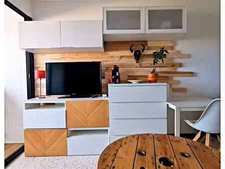 studio 27m2 climatisé vue mer 2/4personnes à 3min plage commerces