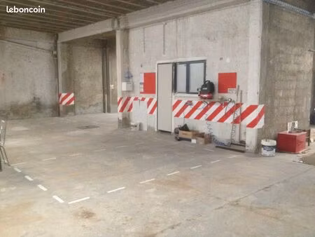 location parking moto