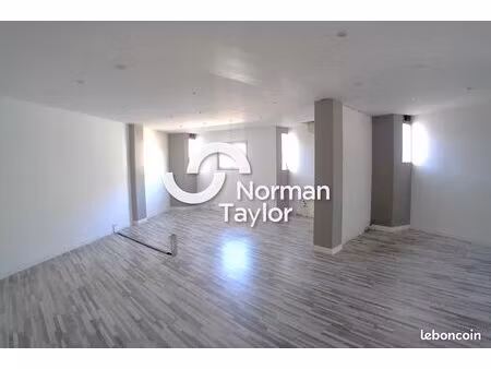 bureaux 400 m²