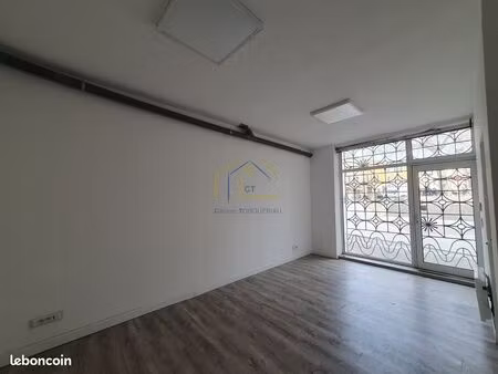 local commercial 23 m² gignac