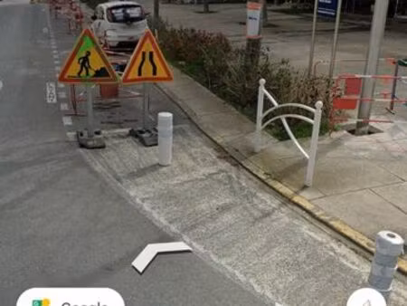 local commercial 20m2 sur rue passante grande motte
