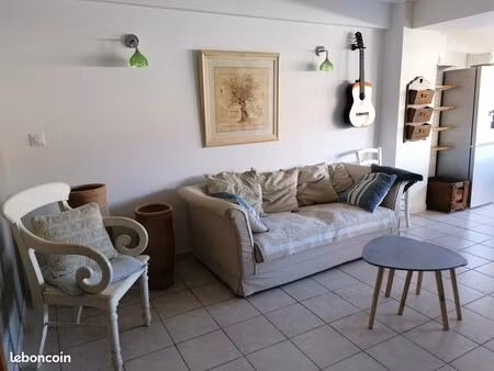 logement t3 meublé 64m² au calme - terrasse - climatisation - parking