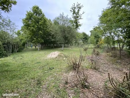 terrain 4500 m² iffendic