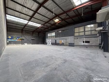 local 1172 m² sete