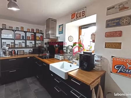 maison 5 pièces 155 m²