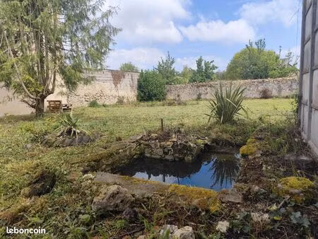 terrain constructible 800 m2 centre argenton