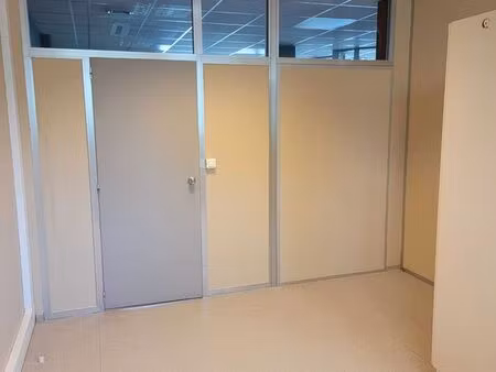 local pro 16m² multi-activité